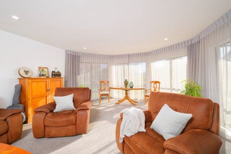 Photo of property in 22 Reeves Street, Cheviot, 7310