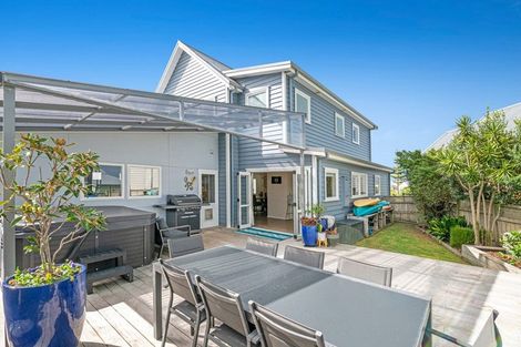 Photo of property in 17 Cape Cod Drive, Gulf Harbour, Whangaparaoa, 0930