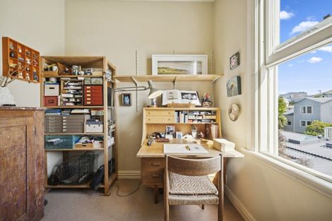 Photo of property in 160a Tasman Street, Mount Cook, Wellington, 6021