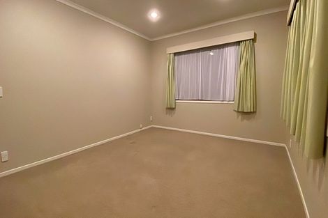 Photo of property in 37 Fratley Avenue, Farm Cove, Auckland, 2012