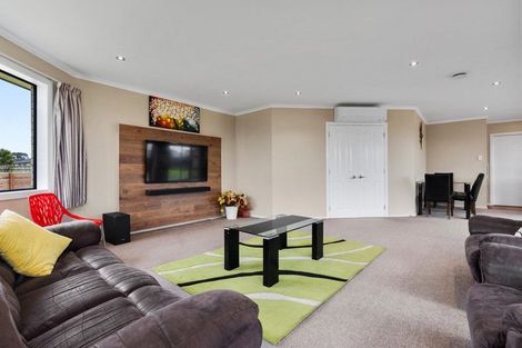 Photo of property in 31 Dillon Drive, Bell Block, New Plymouth, 4312
