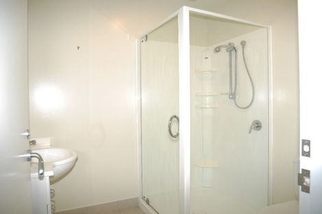 Photo of property in 10/1 Marine Parade, Paraparaumu Beach, Paraparaumu, 5032