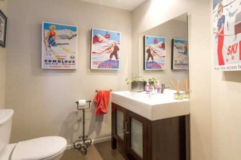 Photo of property in 15 Jessies Crescent, Wanaka, 9305