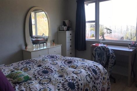 Photo of property in 21 Montana Avenue, Murrays Bay, Auckland, 0630