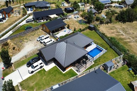 Photo of property in Luggate Park, 20 Cooper Crescent, Luggate, Cromwell, 9383