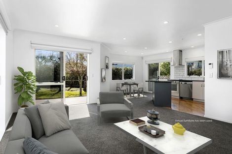 Photo of property in 2/31 Stanley Street, Wharewaka, Taupo, 3330