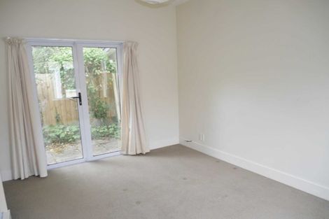 Photo of property in 33a Matai Road, Stanmore Bay, Whangaparaoa, 0932