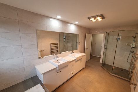 Photo of property in 4 Bruckless Drive, Flat Bush, Auckland, 2019