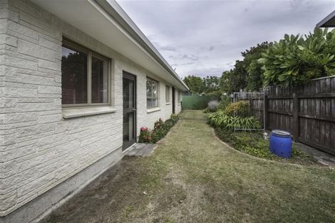Photo of property in 3/17 Ngarimu Crescent, Taradale, Napier, 4112
