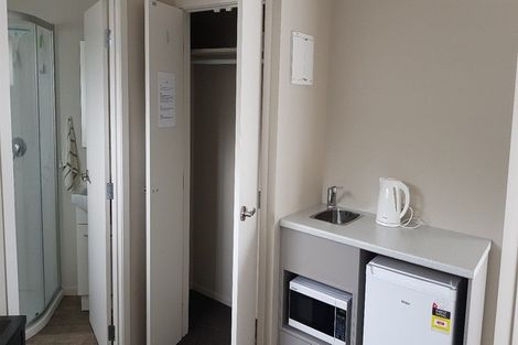 Photo of property in 29u5 Seddon Road, Frankton, Hamilton, 3204