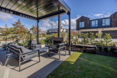 Photo of property in 24 Bellfield Lane, Wanaka, 9305