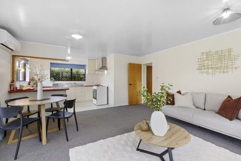 Photo of property in 3/41 Athlone Crescent, Avalon, Lower Hutt, 5011