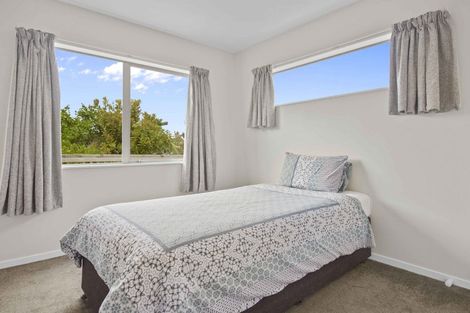 Photo of property in 114 Fairview Avenue, Fairview Heights, Auckland, 0632