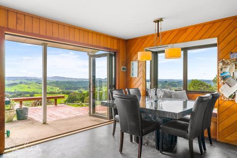 Photo of property in 338 Wairere Road, Waitakere, Henderson, 0782