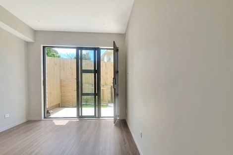 Photo of property in 5/22 Coniston Avenue, Te Atatu South, Auckland, 0610