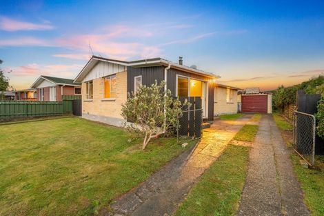 Photo of property in 77 Pasadena Crescent, Totara Park, Upper Hutt, 5018