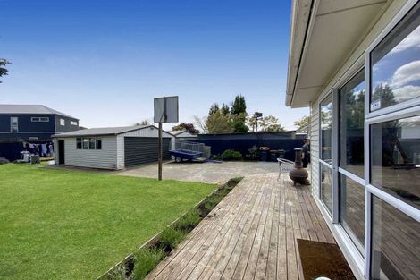 Photo of property in 121 Pages Road, Wainoni, Christchurch, 8061
