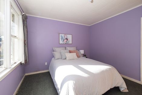 Photo of property in 52 Johnstone Street, Tinwald, Ashburton, 7700
