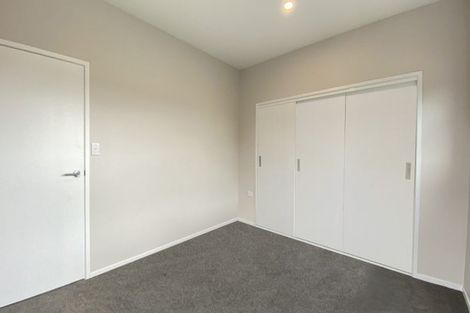 Photo of property in 2 Whakarato Way, Takanini, 2112