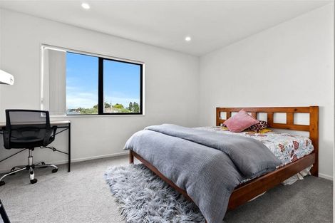 Photo of property in 41a Soaring Bird Drive, Takanini, 2112