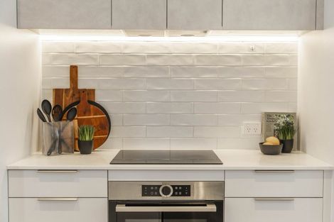 Photo of property in 5/35 Marine Parade, Hobsonville, Auckland, 0616