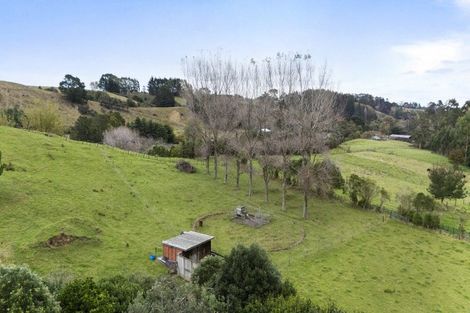 Photo of property in 39 County Heights Drive, Aokautere, Palmerston North, 4471