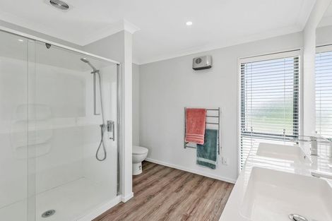 Photo of property in 1 Lloyds Close, Rolleston, 7614