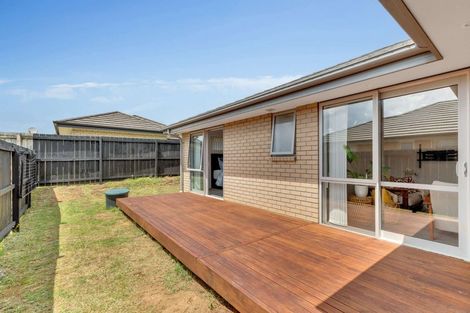 Photo of property in 17 Perla Road, Pukekohe, 2120