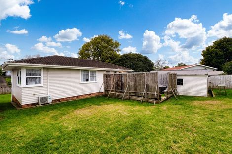 Photo of property in 5 Rainbow Place, Wattle Downs, Auckland, 2103