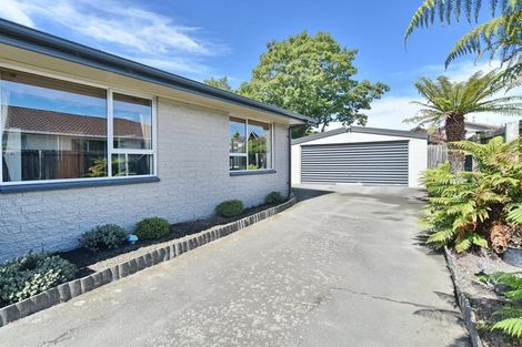 Photo of property in 113 Johns Road, Northwood, Christchurch, 8051