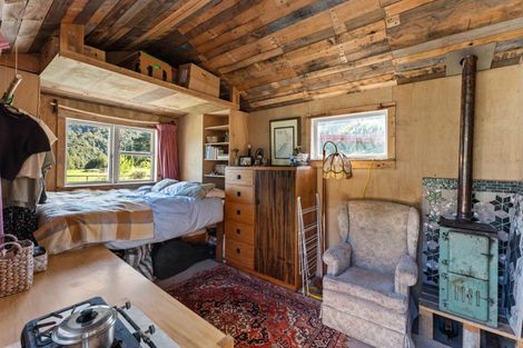 Photo of property in 1202 Otaki Gorge Road, Hautere, Otaki, 5582