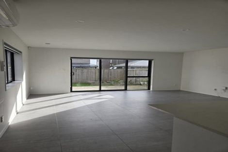 Photo of property in 10a Waka Ama Road, Karaka, Papakura, 2113