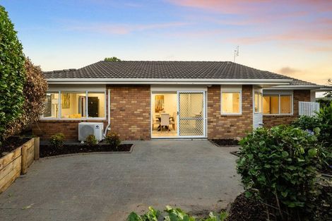 Photo of property in 4/15 Edendale Road, Somerville, Auckland, 2014