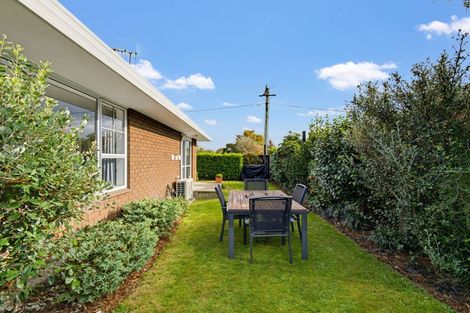 Photo of property in 2/63 Gainsborough Street, Hoon Hay, Christchurch, 8025