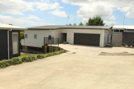 Photo of property in 35a Gledstane Road, Stanmore Bay, Whangaparaoa, 0932