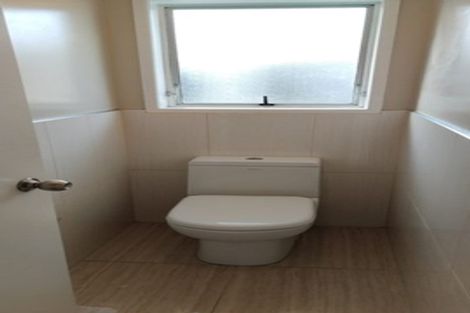 Photo of property in 5 Kivell Close, Mangere East, Auckland, 2024