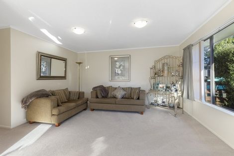 Photo of property in 59f2- Kowhai Avenue, Ebdentown, Upper Hutt, 5018