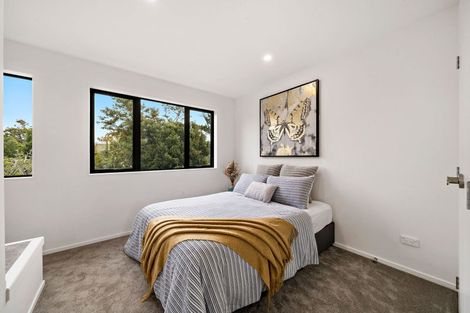 Photo of property in 39 Brandon Road, Glen Eden, Auckland, 0602