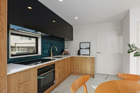 Photo of property in 2/142 Main Road North, Papanui, 8052