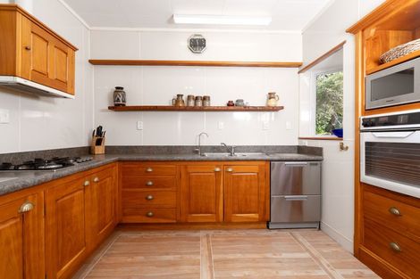 Photo of property in 22 Cambrae Road, Raglan, 3225