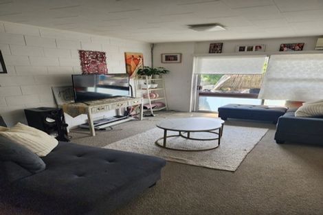 Photo of property in 15 Coates Street, Hamilton East, Hamilton, 3216