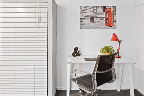 Photo of property in 38 Hyde Road, Rothesay Bay, Auckland, 0630