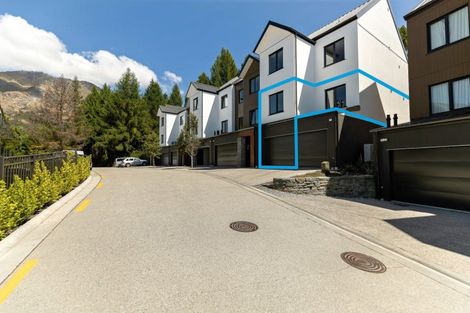 Photo of property in 24/10u George Bullen Lane, Arthurs Point, Queenstown, 9371