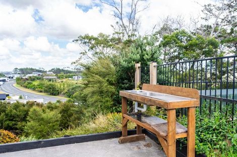 Photo of property in 8 Cornwall Way, Mangawhai Heads, Mangawhai, 0505