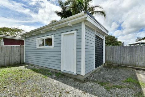 Photo of property in 36 Karaka Street, Helensville, 0800