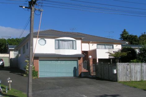 Photo of property in 2/28 Becroft Drive, Forrest Hill, Auckland, 0620
