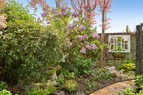 Photo of property in 143 Dixon Street, Masterton, 5810