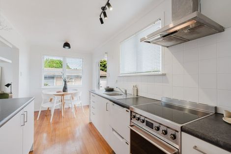 Photo of property in 39 Garden Heights Avenue, Glenview, Hamilton, 3206