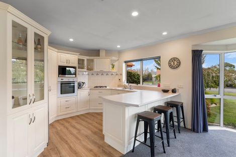 Photo of property in 139 Chinnerys Road, Woodend, 7610