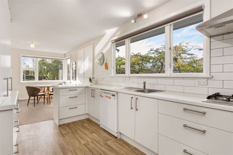 Photo of property in 196 Cashmere Road, Hoon Hay, Christchurch, 8025